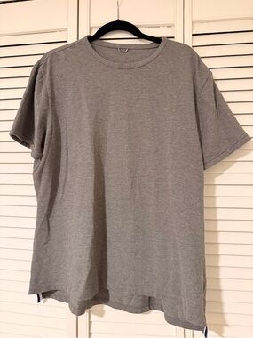 Kit and Ace Men's Heather Grey Short Sleeve Crewneck T-Shirt